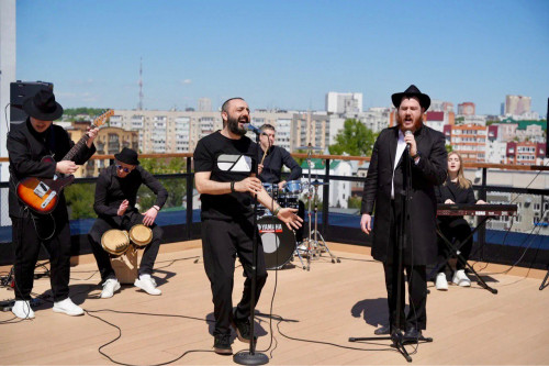 cover for track Клип Vehi Sheamda of artist ILEZER и Рав Беньямин