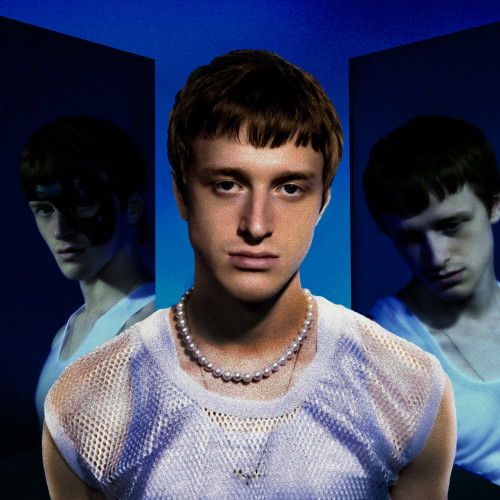 cover for track Три of artist Weeka